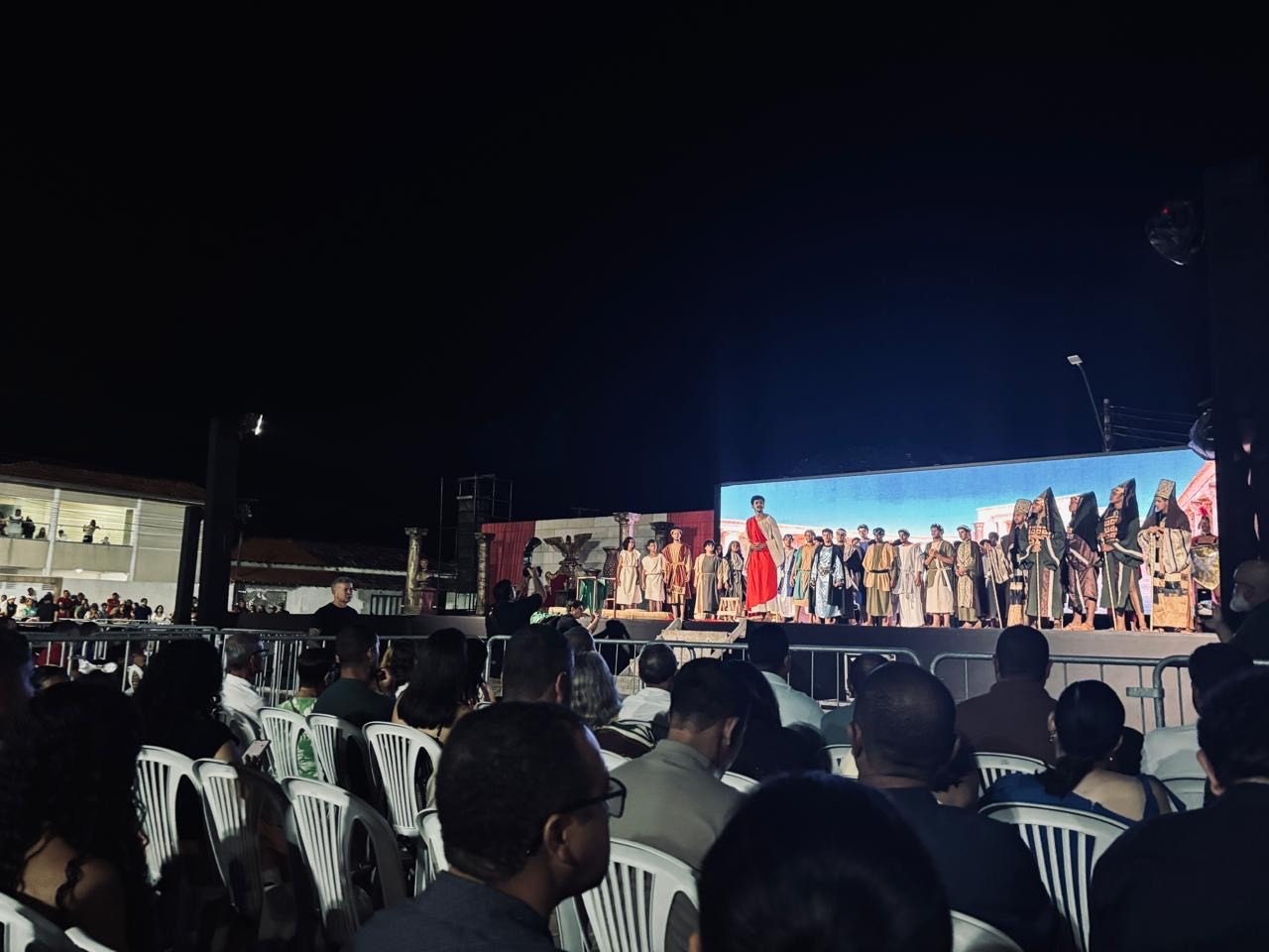 Espetáculo da Paixão de Cristo aquece o turismo religioso em Esplanada