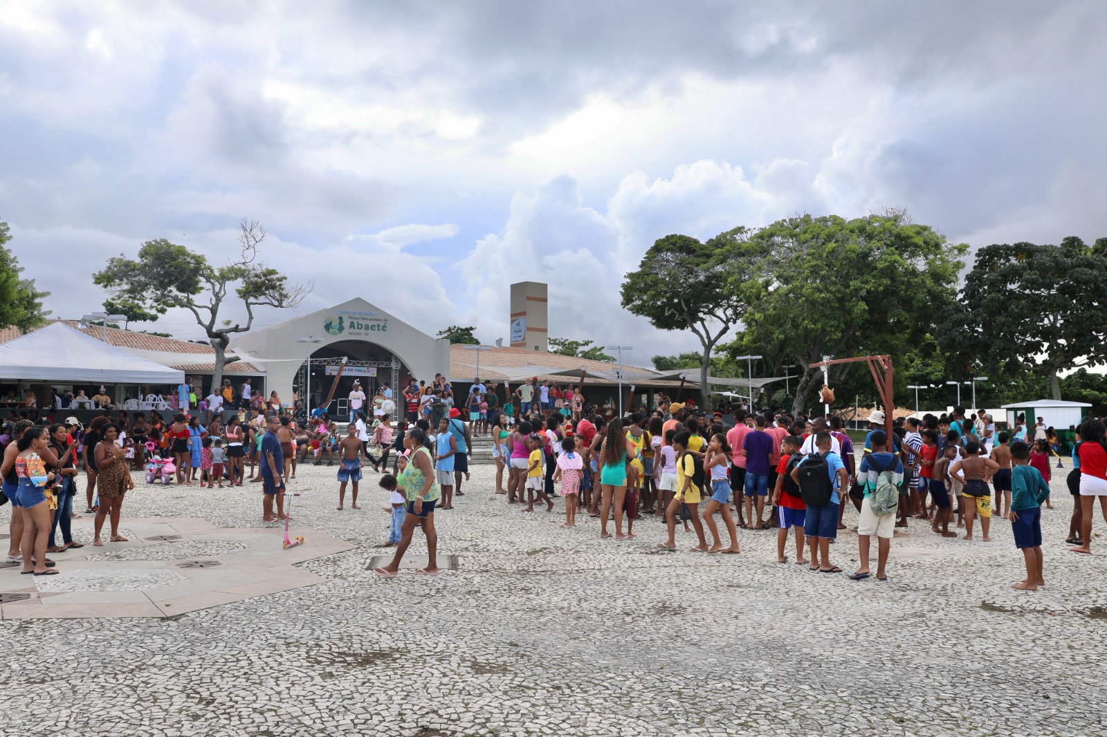 Páscoa movimenta o Abaeté com atividades e grande presença de público