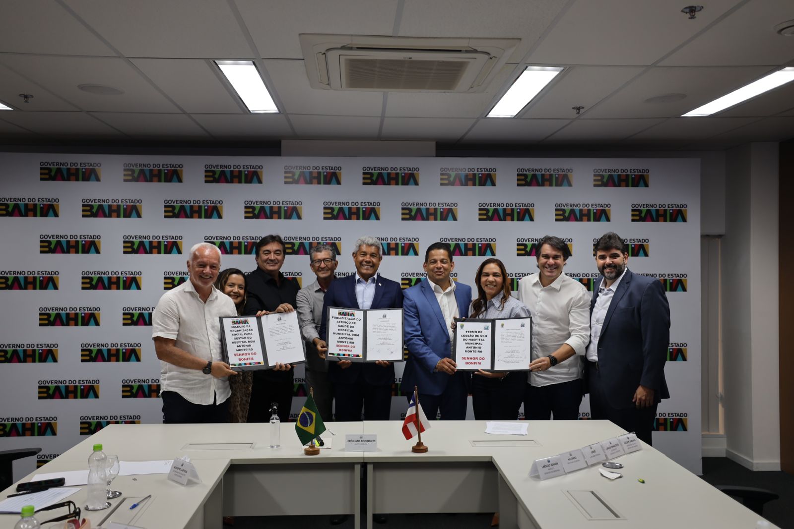 Interior da Bahia recebe novos investimentos do Estado em saúde e desenvolvimento rural