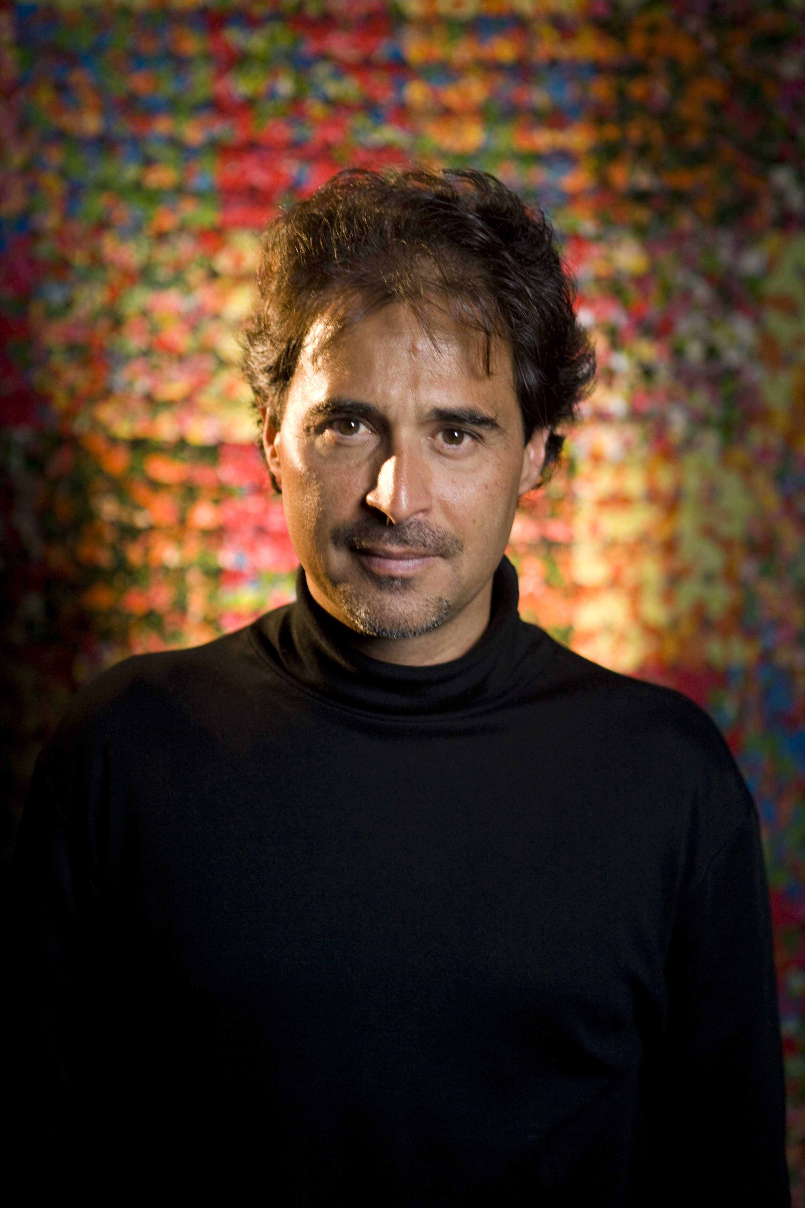 foto de Agualusa por João Wainer