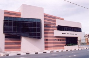 Biblioteca Juracy Magalhães Jr. - Rio Vermelho