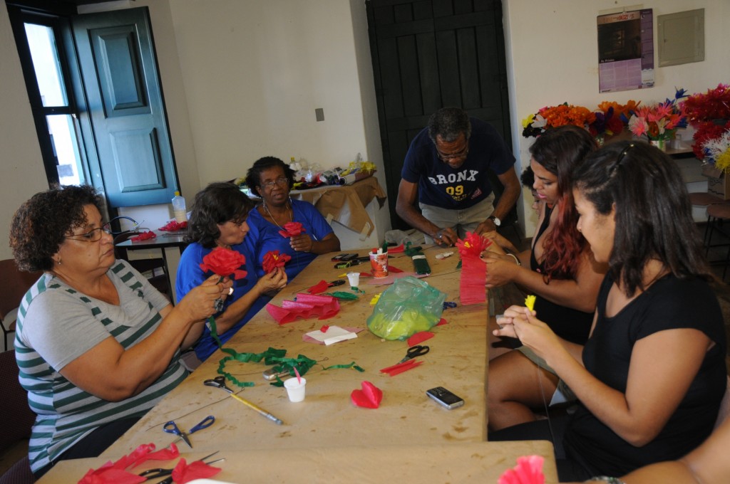 Oficina de Construção de Altares Juninos Foto Lázaro Menezes