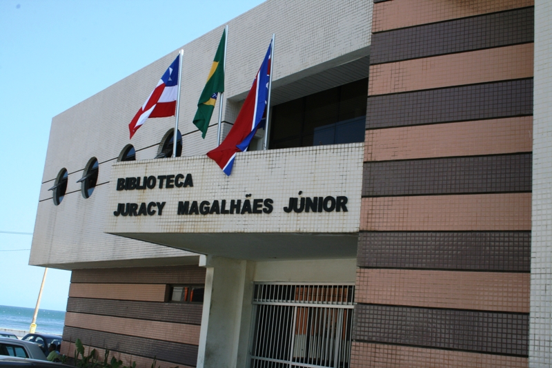 Biblioteca Juracy Magalhaes Junior Rio Vermelho