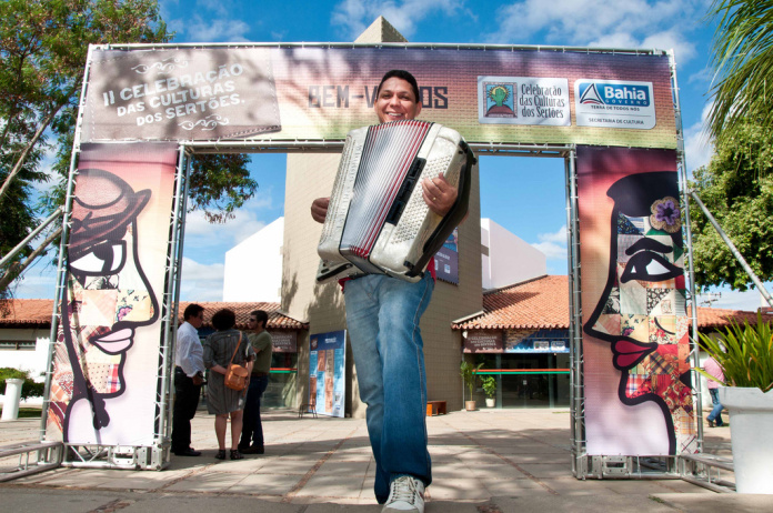 8729623292_daec3b449b_b