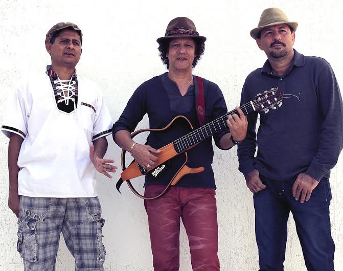 TRÊS NA ESTRADA_DIVULGAÇÃO