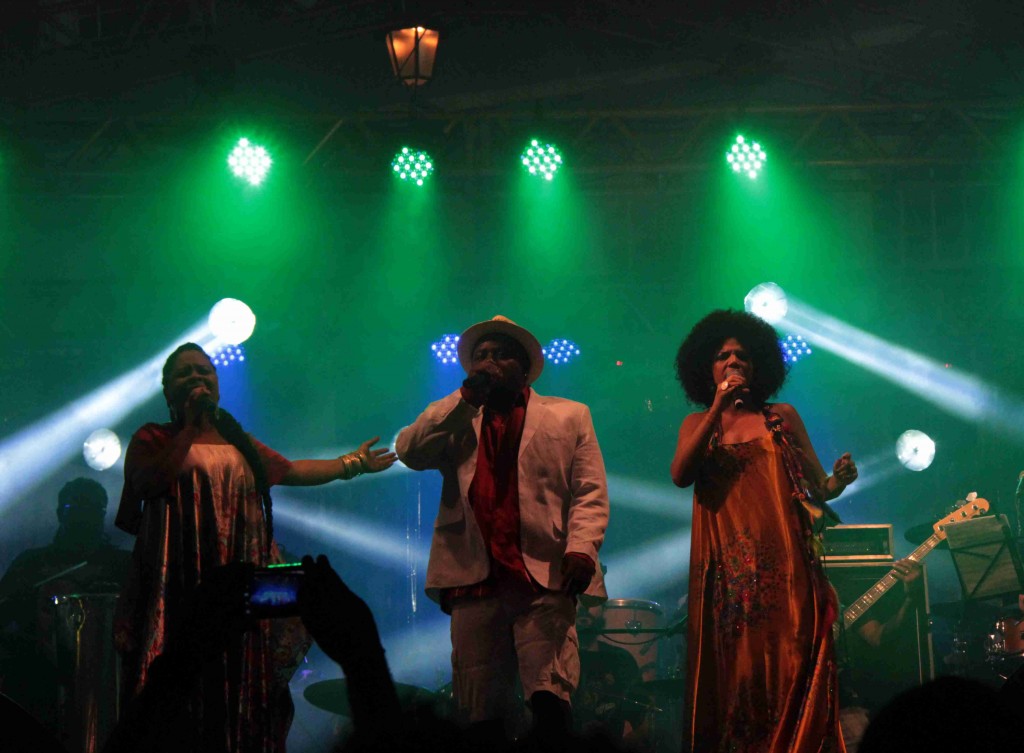 PipocaBlack_JulianaRibeiro_MárciaShort_e_Érico Brás_foto_SidneyRocharte (11)