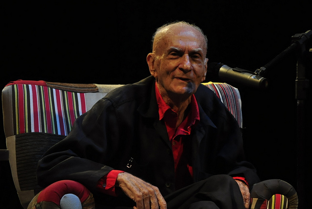 7152577379_844f9aa54b_z