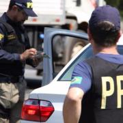Sistema da PRF alerta sobre carros roubados e furtados
