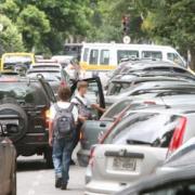 Erros mais comuns na porta de escolas que comprometem o trânsito