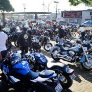 Detran promove ações educativas em encontro nacional de motos no feriadão