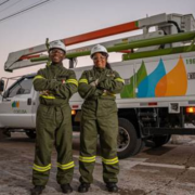 Detran-BA, Coelba e Sindauto se unem para oferecer CNH gratuita a mulheres que desejam ser eletricis