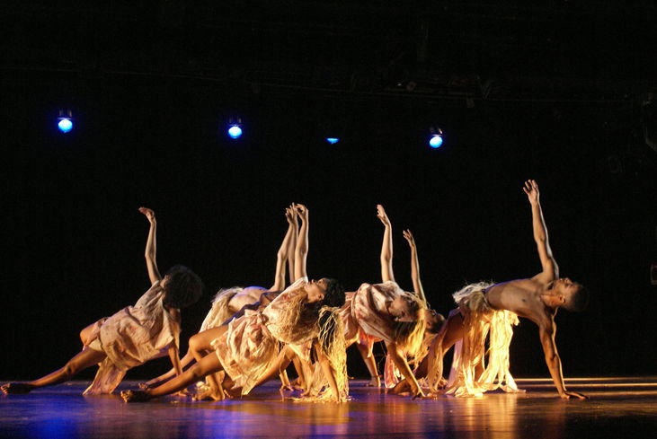 Grupos Residentes e alunos dos Cursos Livres fizeram, respectivamente, apresentação no sábado, dia 19, no Espaço Xisto, e no domingo, dia 20, no TCA