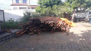 Apreensão de madeira em Jequié