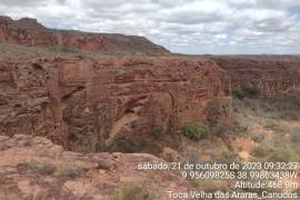 Toca Velha das Araras_Canudos