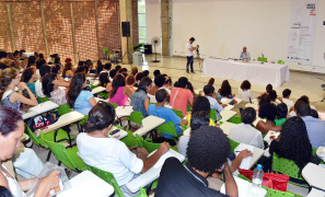 Palestra na faculdade