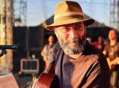 Especial das Seis destaca o álbum de Almir Sater