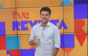 TVE Revista recebe o economista Eduardo Moreira