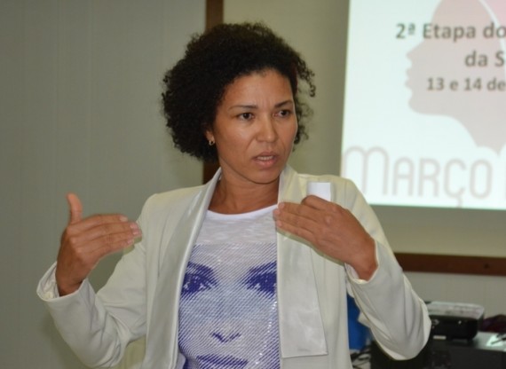 Secretária Vera Barbosa