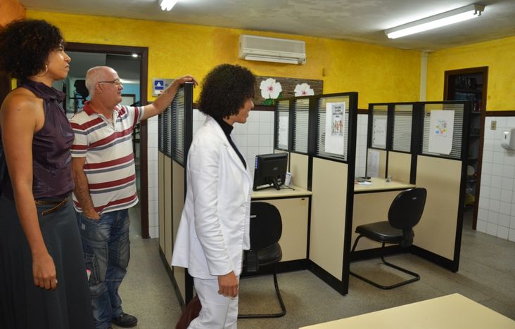 Secretária visita a DEAM