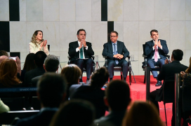 Carlos Moura - Agência Senado