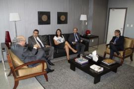 1424862542Paulo_Moreno_visita_MPBA