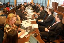 1431092514280415APEGColegioProcuradoresLeoiran5944