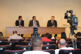 14515027571451487067301215CG046