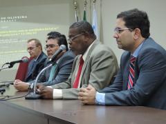 1468503741Mesa_redonda_MROSC_130716_015