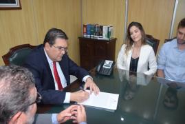 1527536563Posse_procuradora_Raissa_Barbosa_280518_142