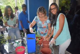 1543002854Inauguracao_horta_PGE_23112018_062