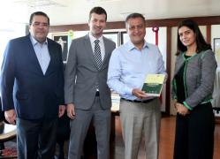 1545425688carol_e_gov_1 (1)