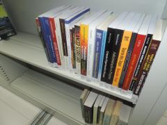 1407432649Biblioteca_016