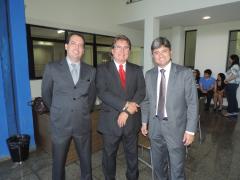 1412252873Lanamento_livros_011014_308