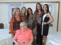 1412252873Lanamento_livros_011014_311