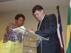 1416603187Apresentao_aes_REDE_de_racismo_076