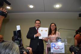 1573576844Lancamento_da_revista_e_selo_Cao_121119_070