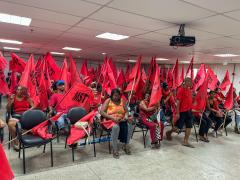 Sedur recebe representantes do MSTS em ato por moradia digna na Bahia