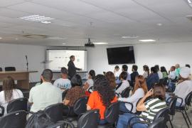 Sedur apresenta atualização do Plano Estadual de Habitação de Interesse Social em encontro institucional