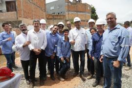 As obras de macrodrenagem dos rios Jaguaribe e Mangabeira, em Salvador, chegaram a 80% de execução. 