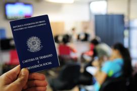 Bahia gera 7.192 empregos de carteira assinada em abril