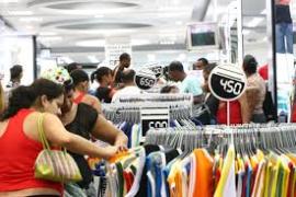 Em maio, varejo baiano recua 0,6%  