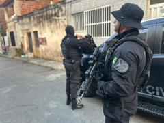 Norteada pela Inteligência, Operação Circuito Fechado cumpre 12 mandados contra integrantes de facção 