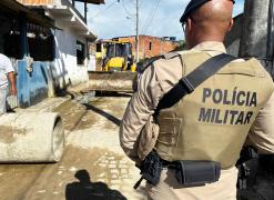 Dez barricadas instaladas por grupos criminosos são destruídas em Itaparica e Vera Cruz durante Operação Circuito Fechado
