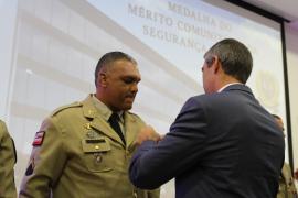 Secretaria da Segurança Pública entrega 75 Medalhas do Mérito Comunitário
