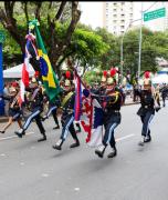 200 anos da PM são celebrados no desfile da Independência na capital