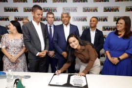 Governo e Prefeitura discutem ações e projetos para Lauro de Freitas durante reunião em Salvador