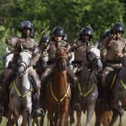 PM realiza instrução de Controle de Distúrbios Civis para atuar na final do Campeonato Baiano
