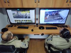 549FC829-DC27-40C0-8E02-9A5FDD62C751