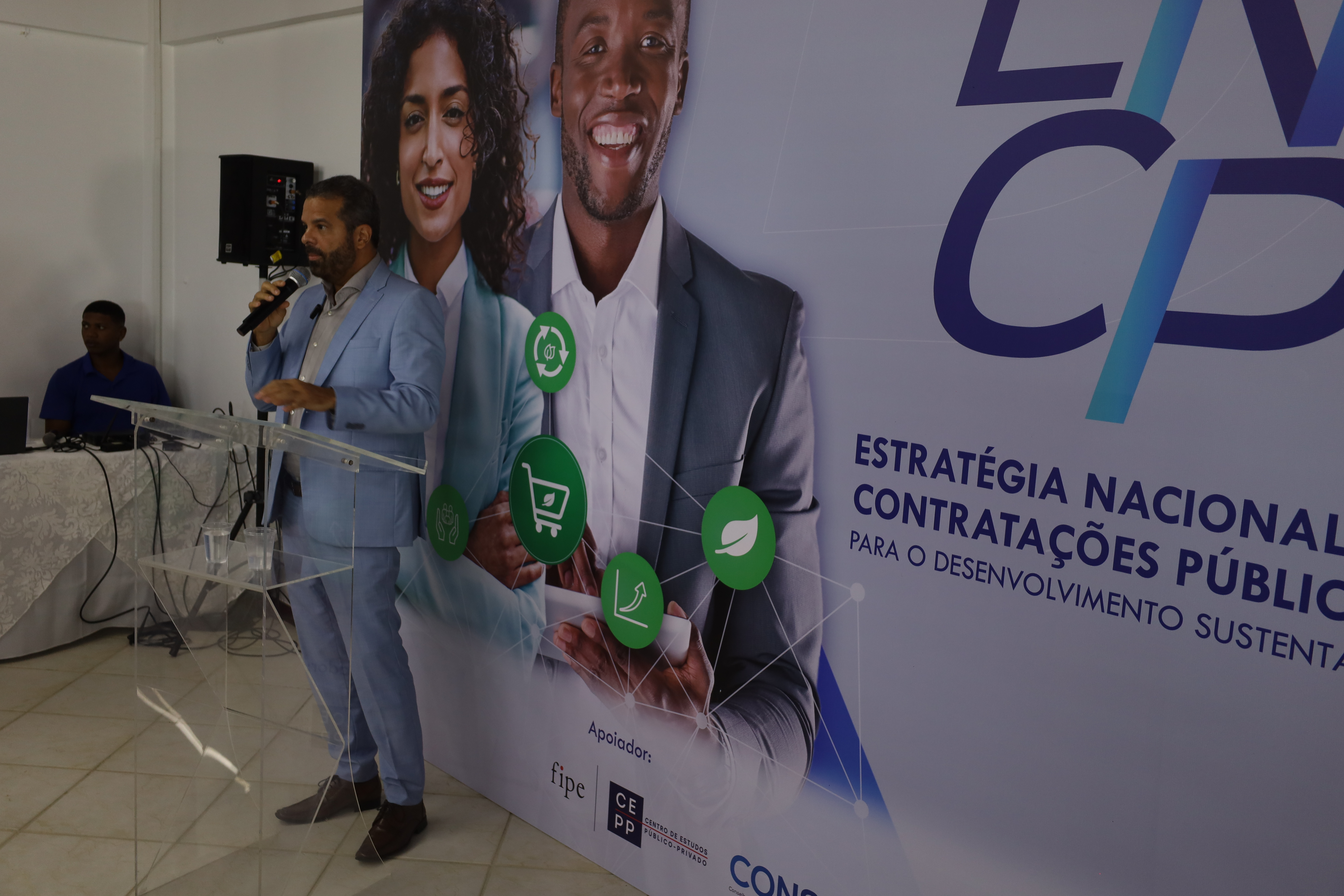  Bahia sedia oficina sobre contratações públicas sustentáveis  promovida pelo Governo Federal para estados do Nordeste