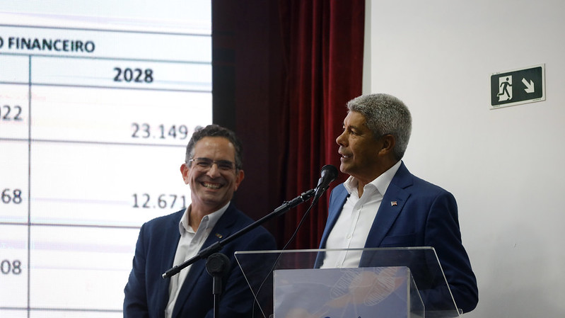 Governador Jerônimo Rodrigues e secretário da Administração Rodrigo Pimentel